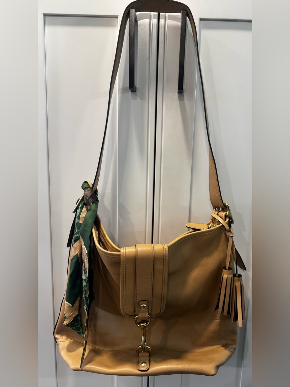 Coach 23420 Legacy Clip Duffle Beige Leather Bucket Bag Y2K with Twilly